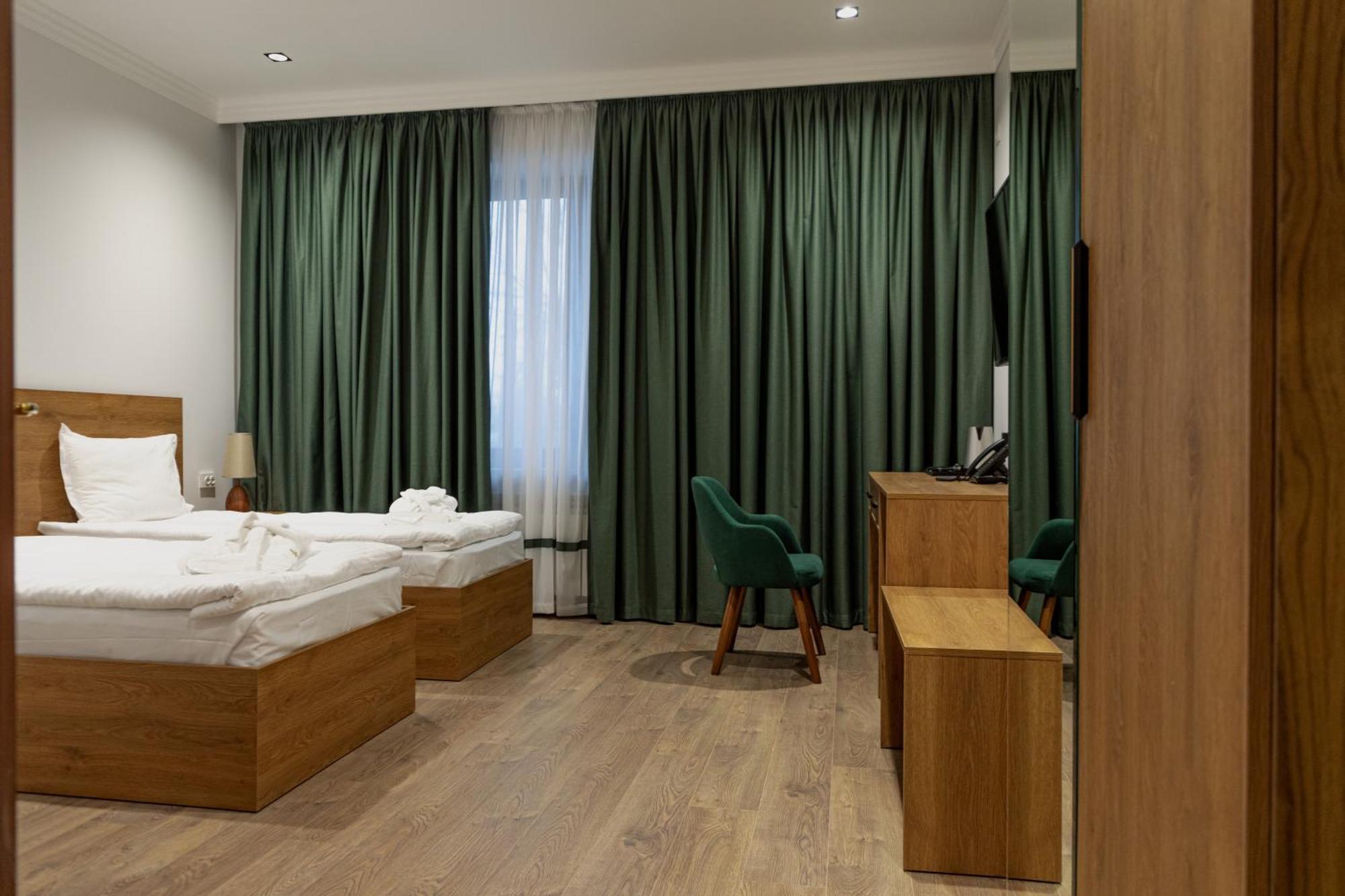 Green Hills Resort Uzbekistan Chimbaylyk Екстер'єр фото